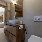 Mikic Villa